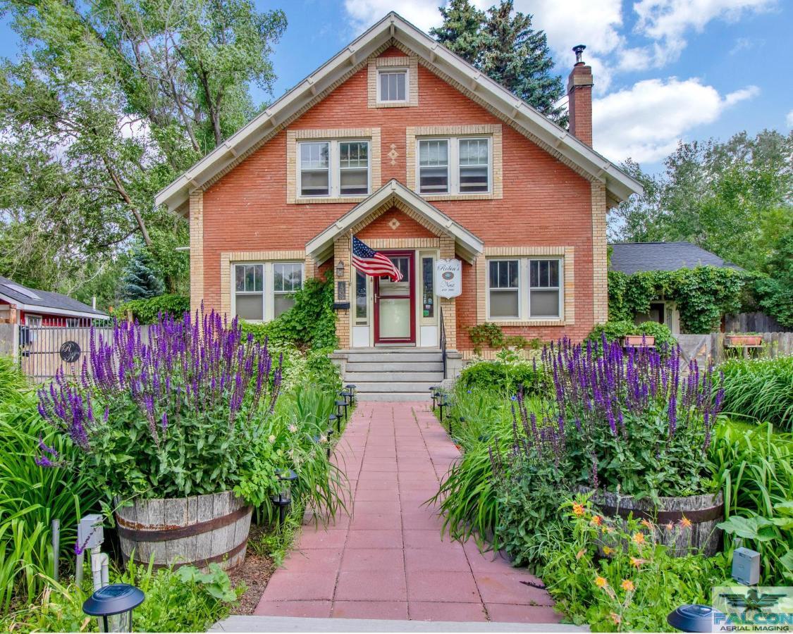 Robins Nest Bed & Breakfast Cody Esterno foto