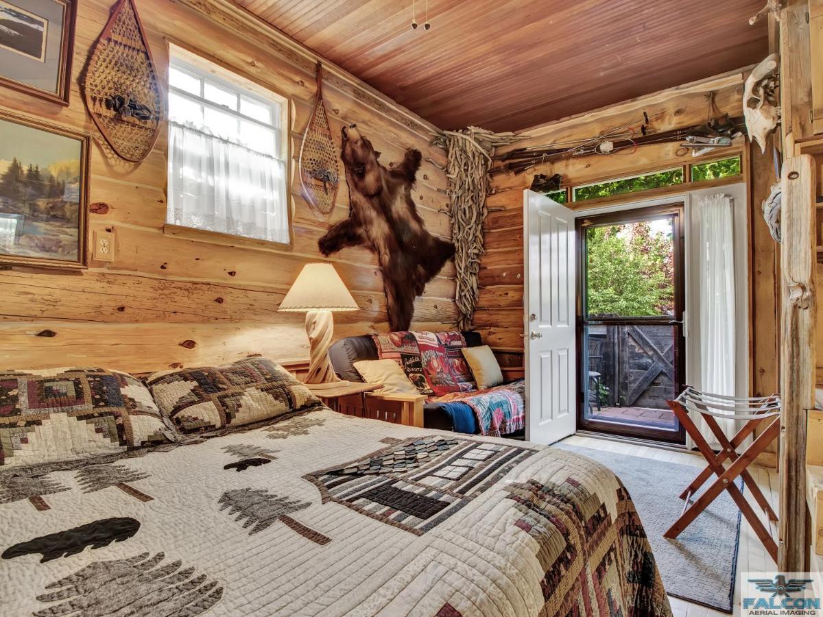 Robins Nest Bed & Breakfast Cody Esterno foto